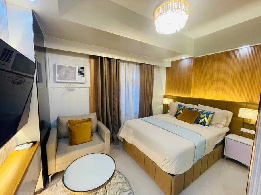 Marias Suite Near Manila Bay Free Use Of Pool Dış mekan fotoğraf