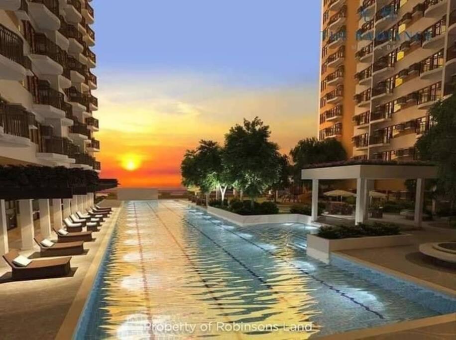 Marias Suite Near Manila Bay Free Use Of Pool Dış mekan fotoğraf